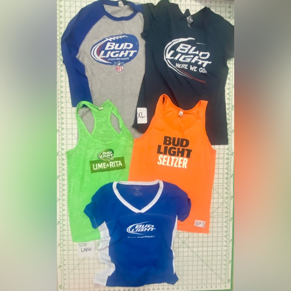 Budlight Lot